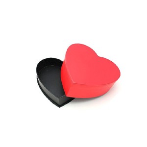 http://elegantpacking.com/5-5-thickbox/heart-shaped-box.jpg